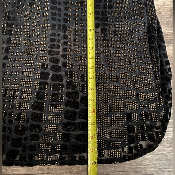 Alfani Black and Gold Textured Top Size 1X - Picture 4 of 9